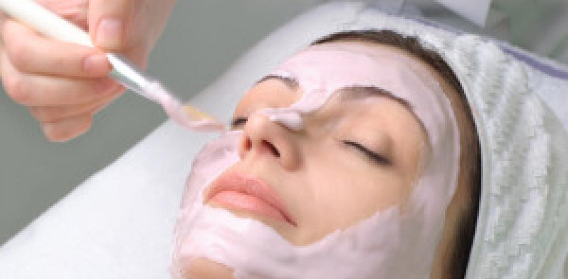 Все, что нужно знать об альгинатных и тканевых масках Профессиональные увлажняющие маски для лица